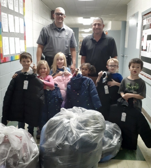 DCSD Provides New Coats for Skyline Students Skyline RII School District